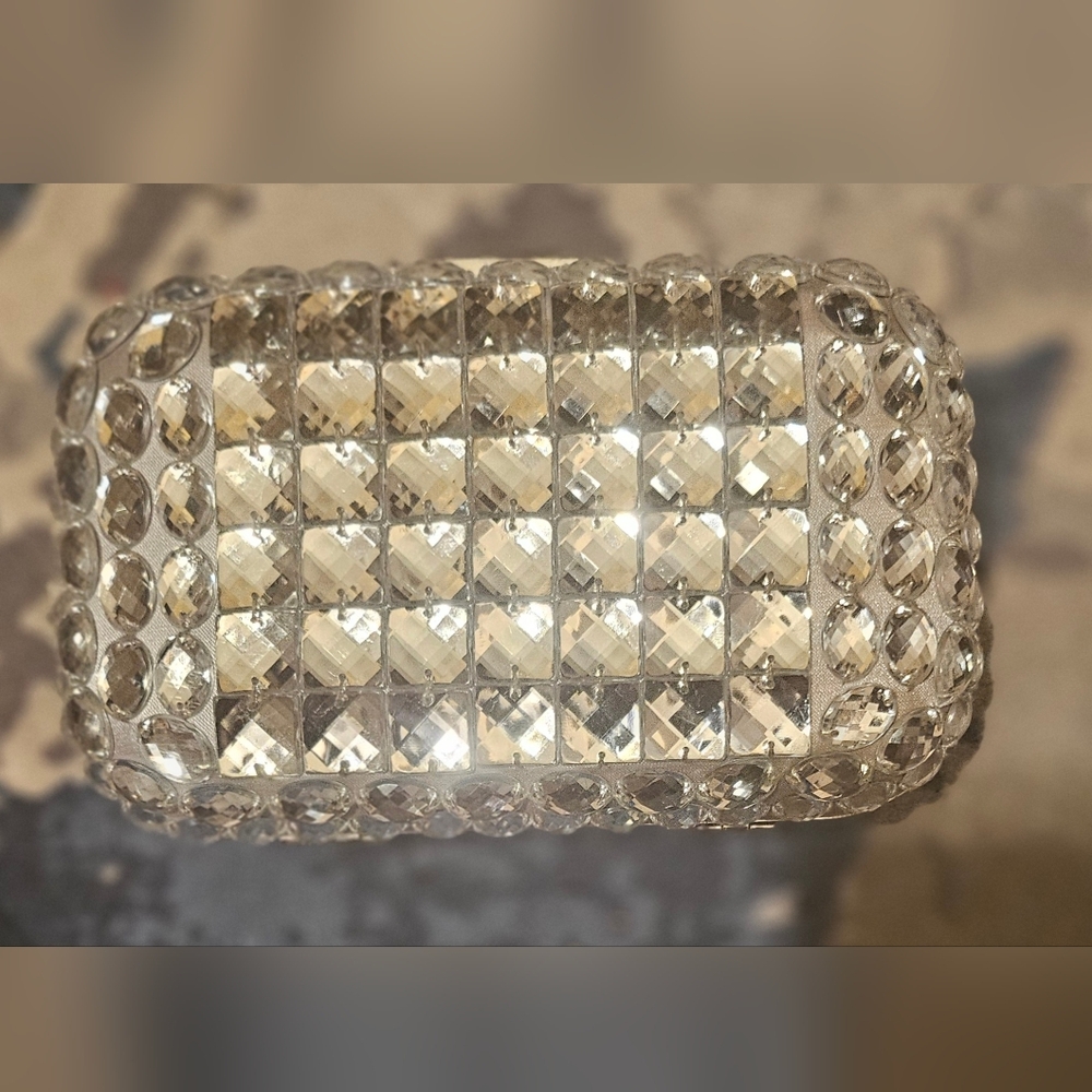 Women clutch